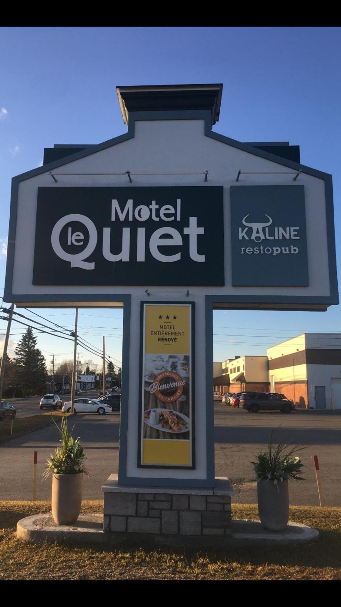Hotel Motel Le Quiet Lac-Mégantic Kültér fotó